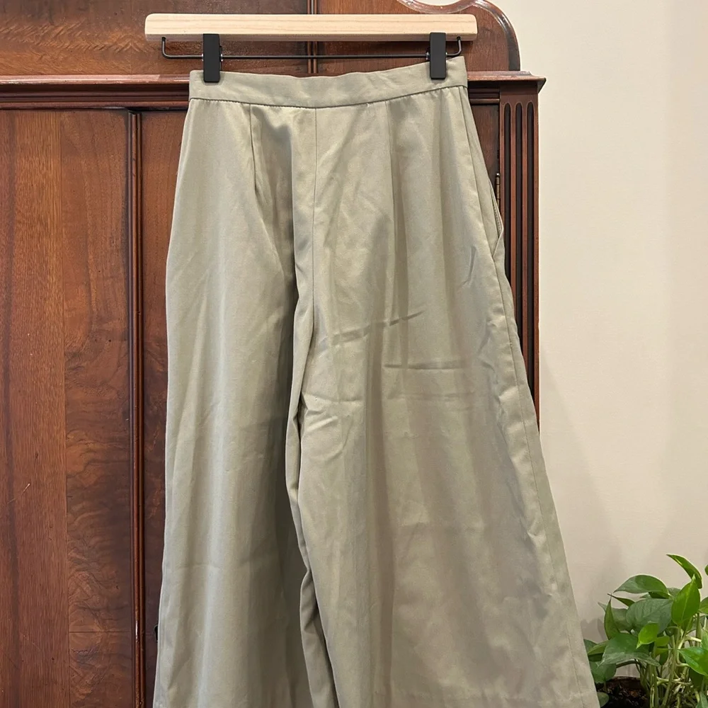 Classic of Boston Olive Green Wide-Leg Pants with Button Side Detail